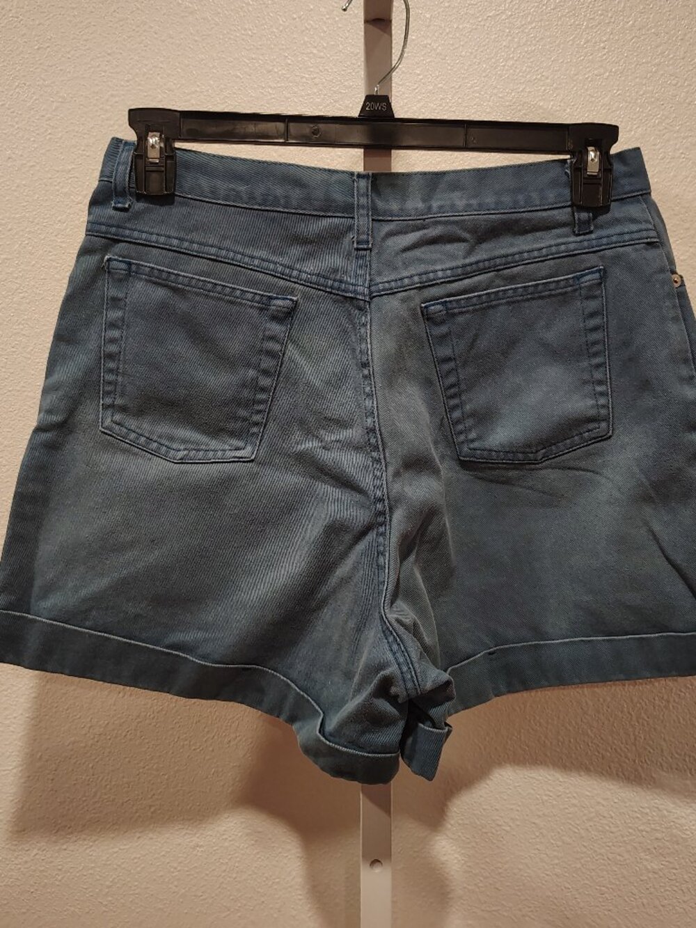 Cenza by Palmetto's Women's Shorts Size 16 Vintage Cuffed Cotton High Waisted